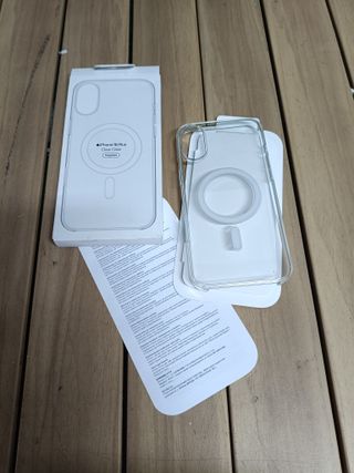 Funda transparente con MagSafe para el iPhone 16 Plus