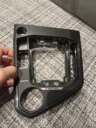 Moldura pomo VW Tiguan 5NA 4Motion