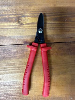 Forbici per cavi rosse