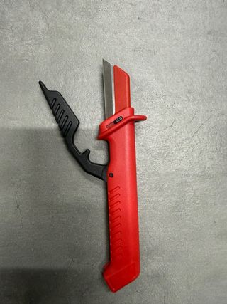 Taglierino Cutter Intercable Rosso