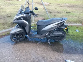 Yamaha Tricity 125 Gris