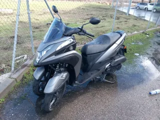 Yamaha Tricity 125 Gris
