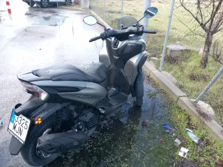 Yamaha Tricity 125 Gris