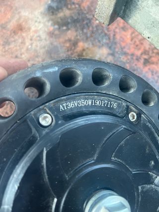 Motor Patinete Eléctrico Kuggo S1 350W