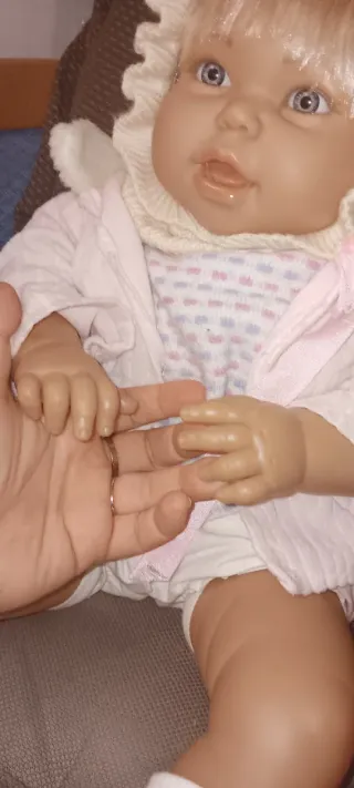 Bambola con cappellino e zainetto J.Berna