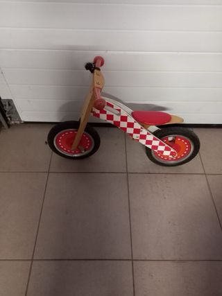 Bicicleta de equilibrio para niños