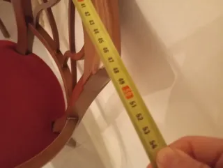 Sillas de comedor de madera y tela