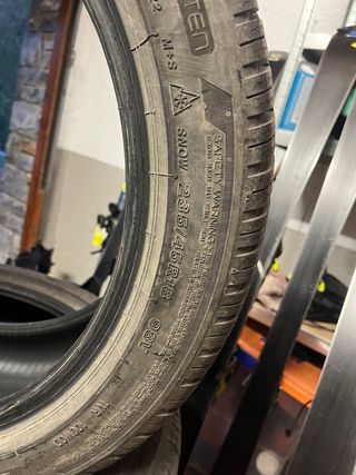 Ruedas Invierno M+S 235/45 R18 **Cerdaña
