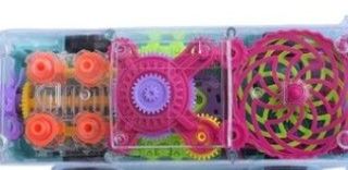 Autobús de juguete transparente