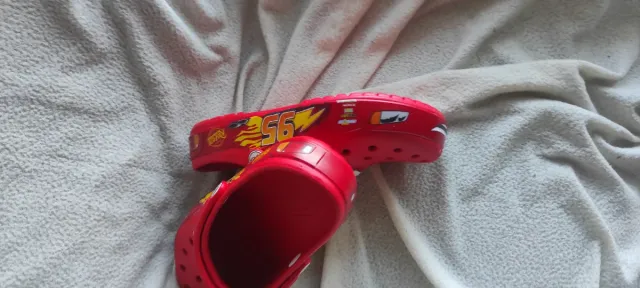 Zuecos  estilo crocs Rayo talla 44/45