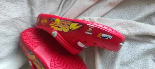 Zuecos estilo Crocs Rayo talla 44/45