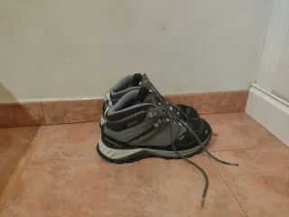 Botas de montaña Quechua Talla 42