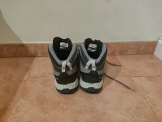 Botas de montaña Quechua Talla 42