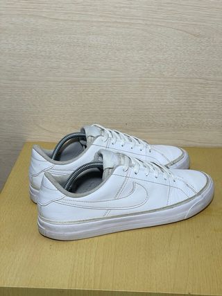 Zapatillas Nike Court Royale talla 40