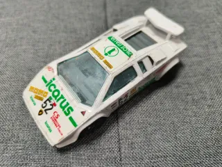 Lotto 5 modellini auto Ferrari e non