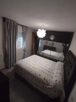 ABSTENGASE INMOBILIARIAS, NO LLAMEN. Se vende piso