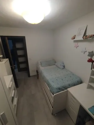 ABSTENGASE INMOBILIARIAS, NO LLAMEN. Se vende piso