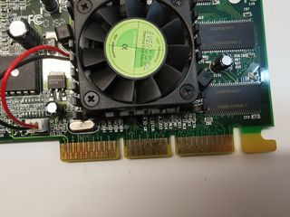 Scheda video Nvidia Geforce 2 MX200 64mb / AGP