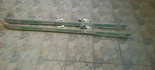 Esquís Fischer con fijaciones