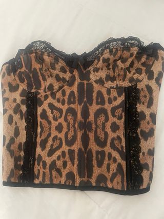Corpiño estampado animal print con encaje