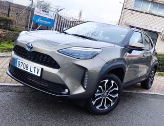Toyota Yaris Cross 120H KM-0 ( 9800km) UNICO DUEÑO