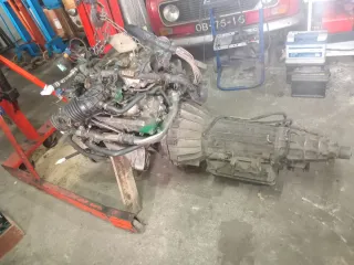 Motor Nissan VQ35DE V6 Gasolina 280cv