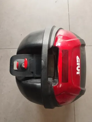 Baúl GIVI 26L