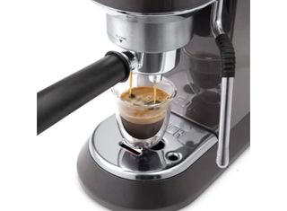 Cafetera DeLonghi Marrón