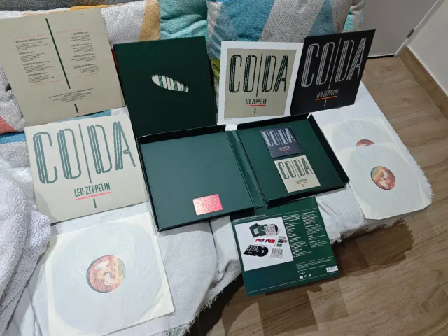 Led Zeppelin Coda Box Set Vinilo CD's