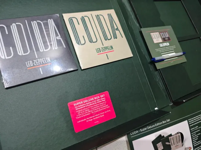 Led Zeppelin Coda Box Set Vinilo CD's