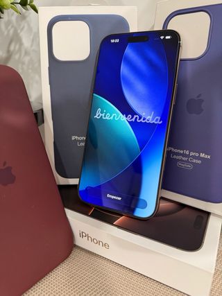iPhone 16 Pro Max 256GB Dorado
