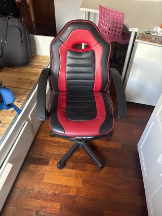 Silla de estudio ergonómica negra y roja