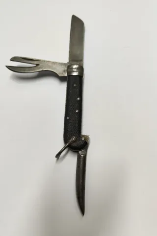 Coltellino multiuso militare