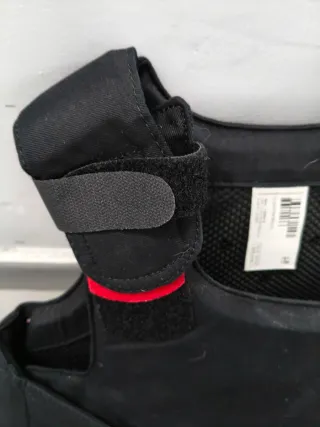 Chaleco y Casco Hípica Negro