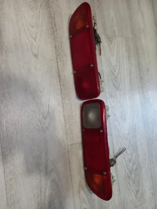 Pilotos Traseros Paragolpes Nissan Terrano 2