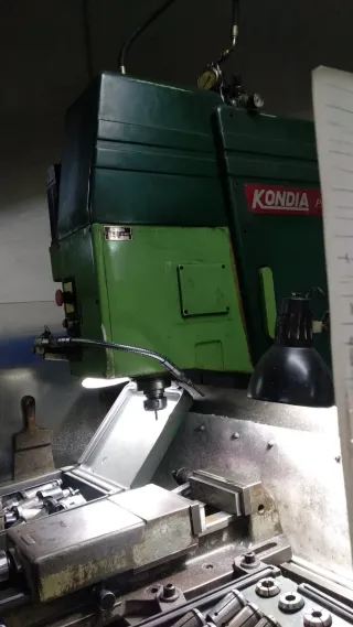 Fresadora CNC Kondia K-600