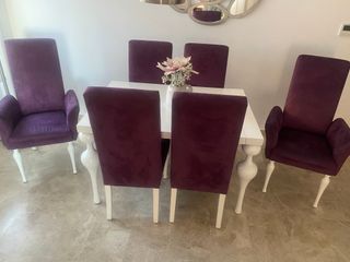 Juego Comedor: 4 Sillas y 2 Sillones Morados