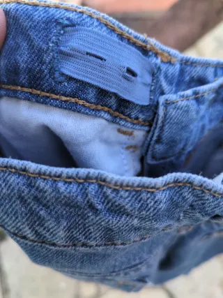 Pantalón vaquero Mango T9