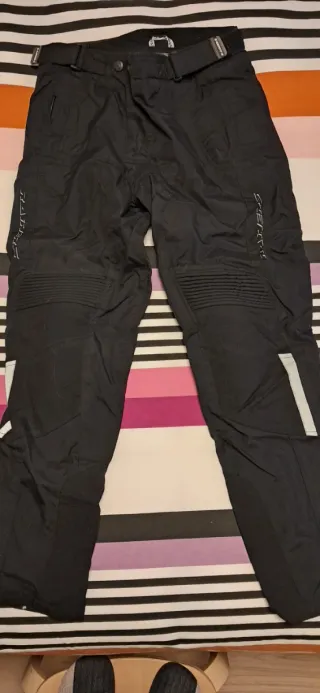 Ropa verano ,invierno y casco