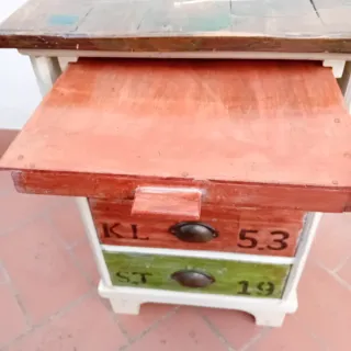 Mobiletto/Console con cassetti