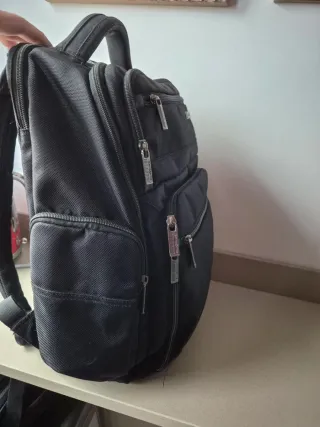 Mochila Samsonite Negra Original.