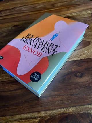 Esnob (edición especial limitada en tapa dura)