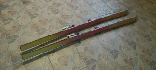 Esquís Blizzard 185cm con fijaciones Marker