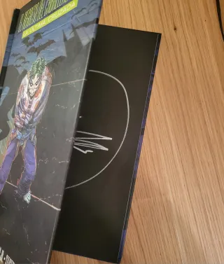 Caballero Oscuro III: La Raza Superior Completa