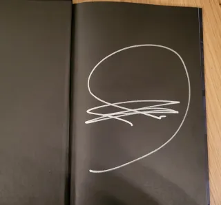 Caballero Oscuro III: La Raza Superior Completa