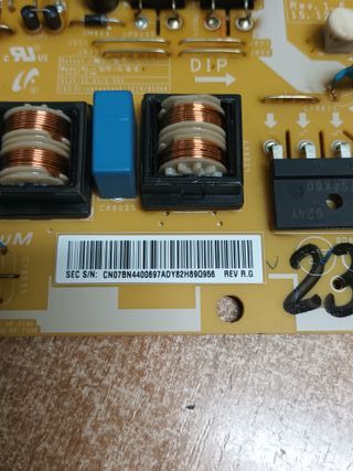 BN44-00697A, de Samsung UE32J5100AW, (ref-235)