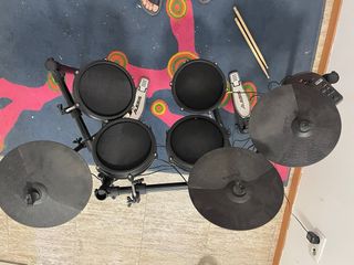 Batería Electrónica Alesis Nitro