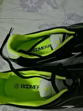 Botas fútbol Boomerang