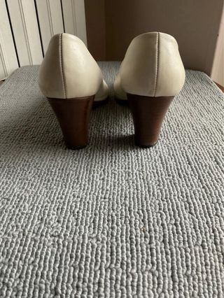 Scarpe donna vera pelle panna vintage