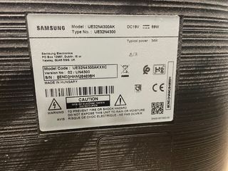 Samsung TV 32 “ con soporte de pared